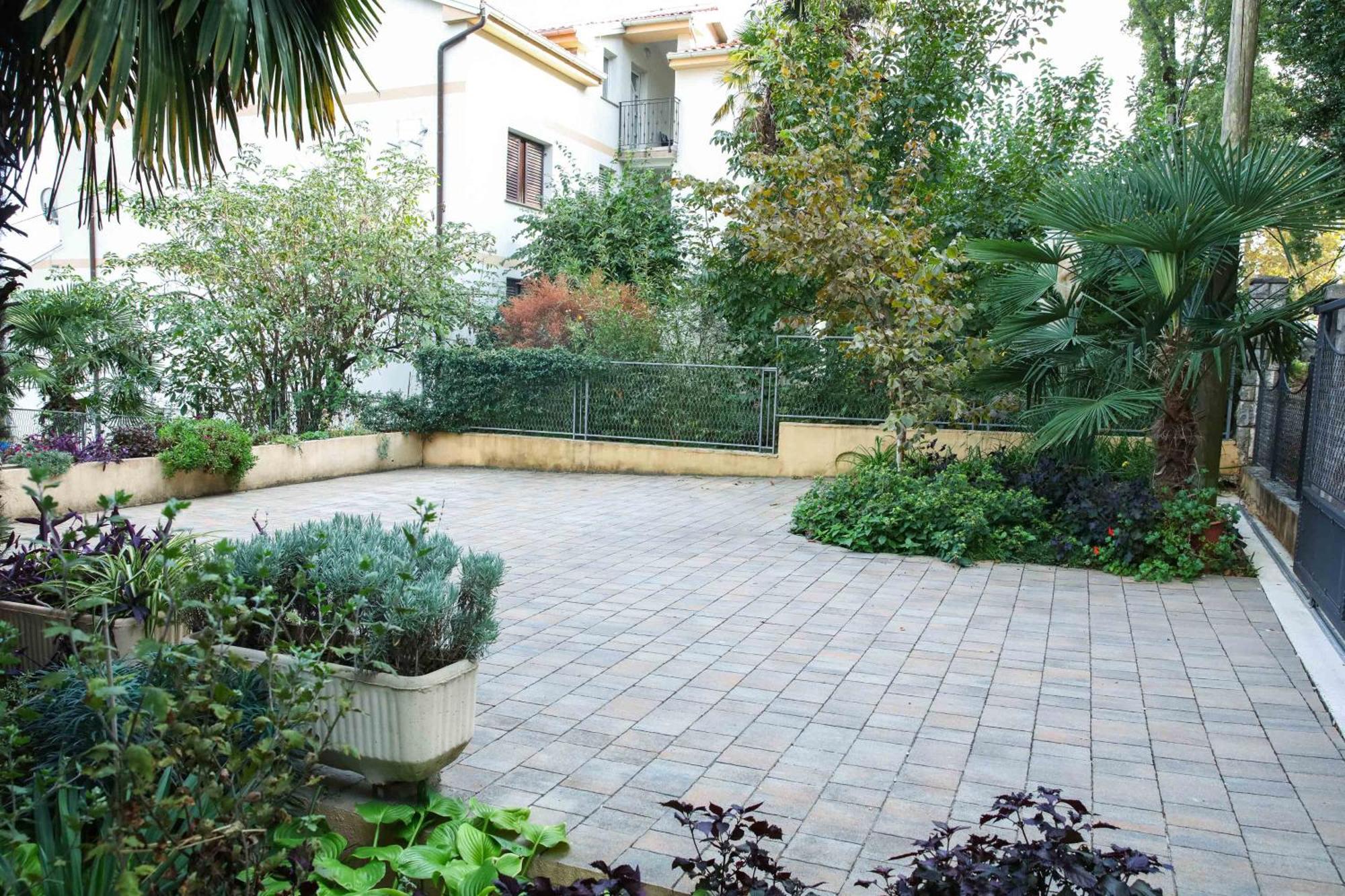 Apartman Lori Lovran Zewnętrze zdjęcie